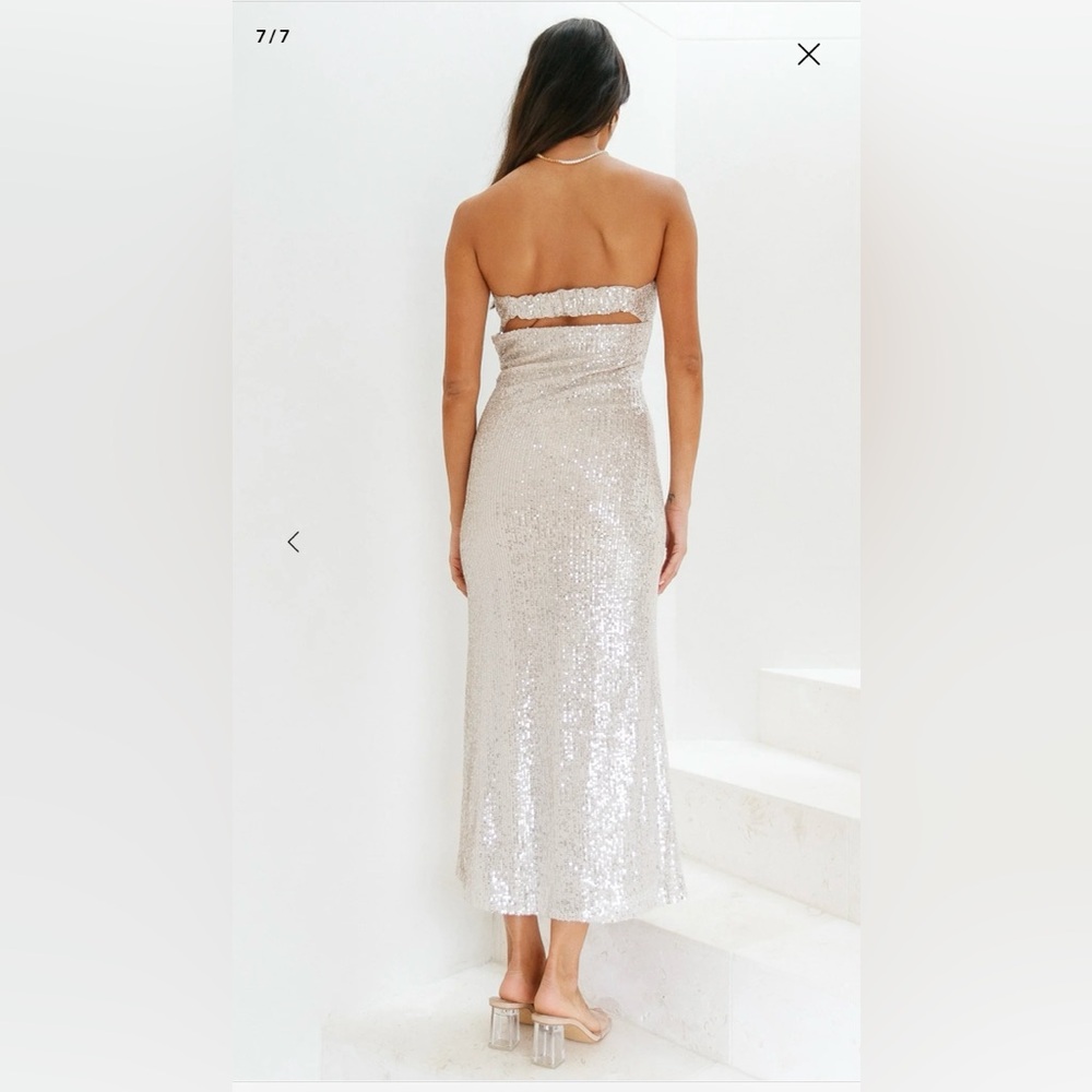 Long sparkle dress with tags